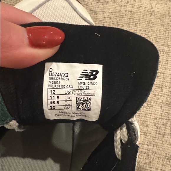 574 Green & White New Balance sneakers size 12 - Picture 5 of 5